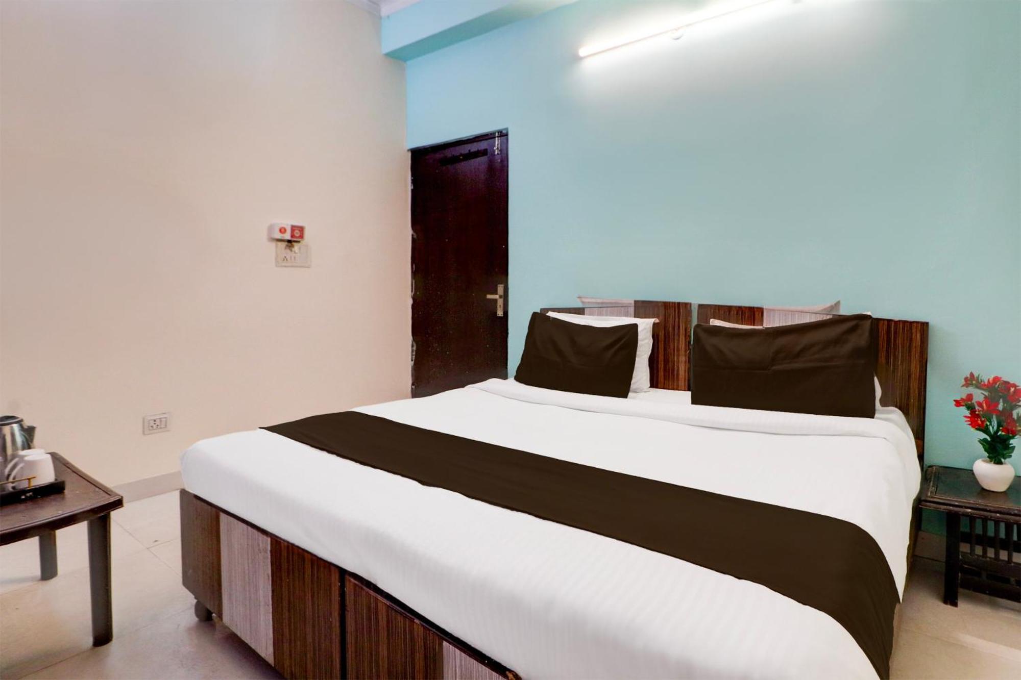 Hotel O Prime